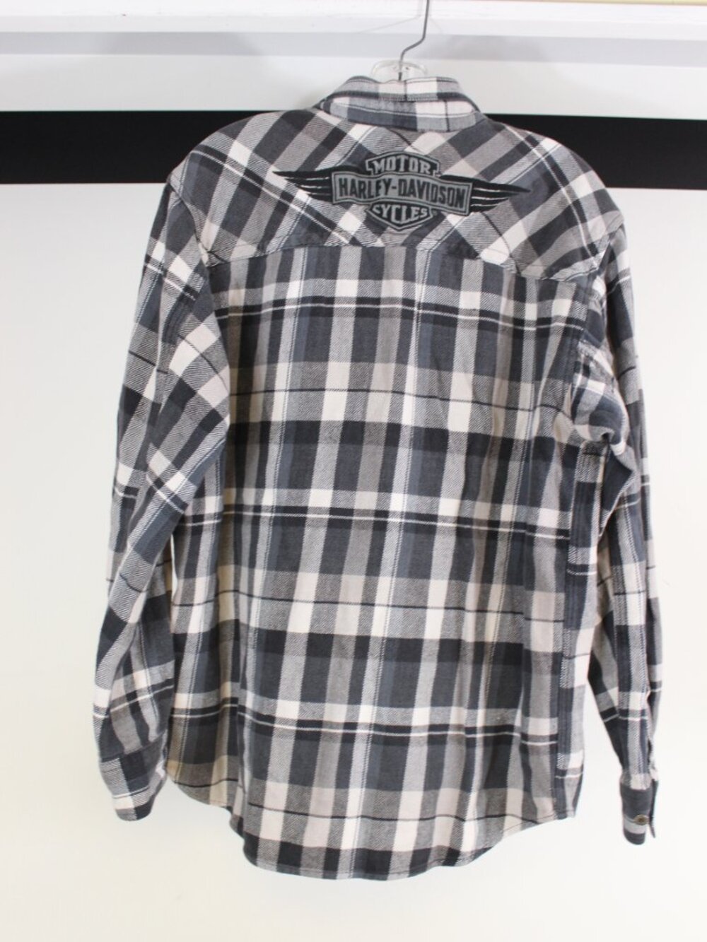 Harley-Davidson Plaid Flannel Shirt L Black White‎ Logo Button Up - Picture 6 of 12